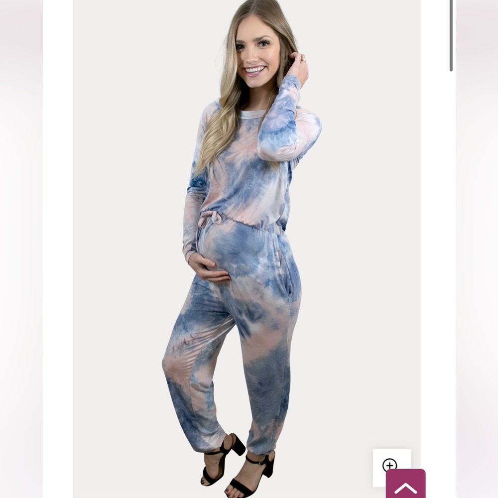 NWT Sexy Mama Maternity Long Sleeve Tie Dye Bumper